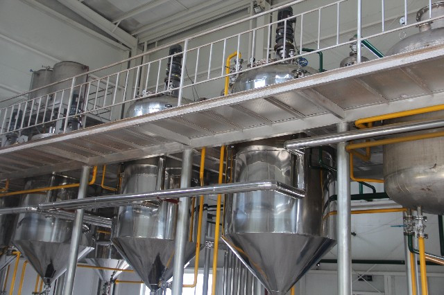 Pig plucking machine - Pig Slaughter equipment - Pig slaughtering equipment - pig dehairing machine - spiral planing hair dryer