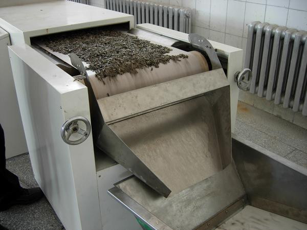Microwave Herb Drying Sterilization Equipment