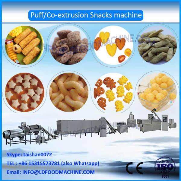 2015 hot sale Core Filling Snacks machinery, core filling snacks production line, pillow shape core filling snacks.